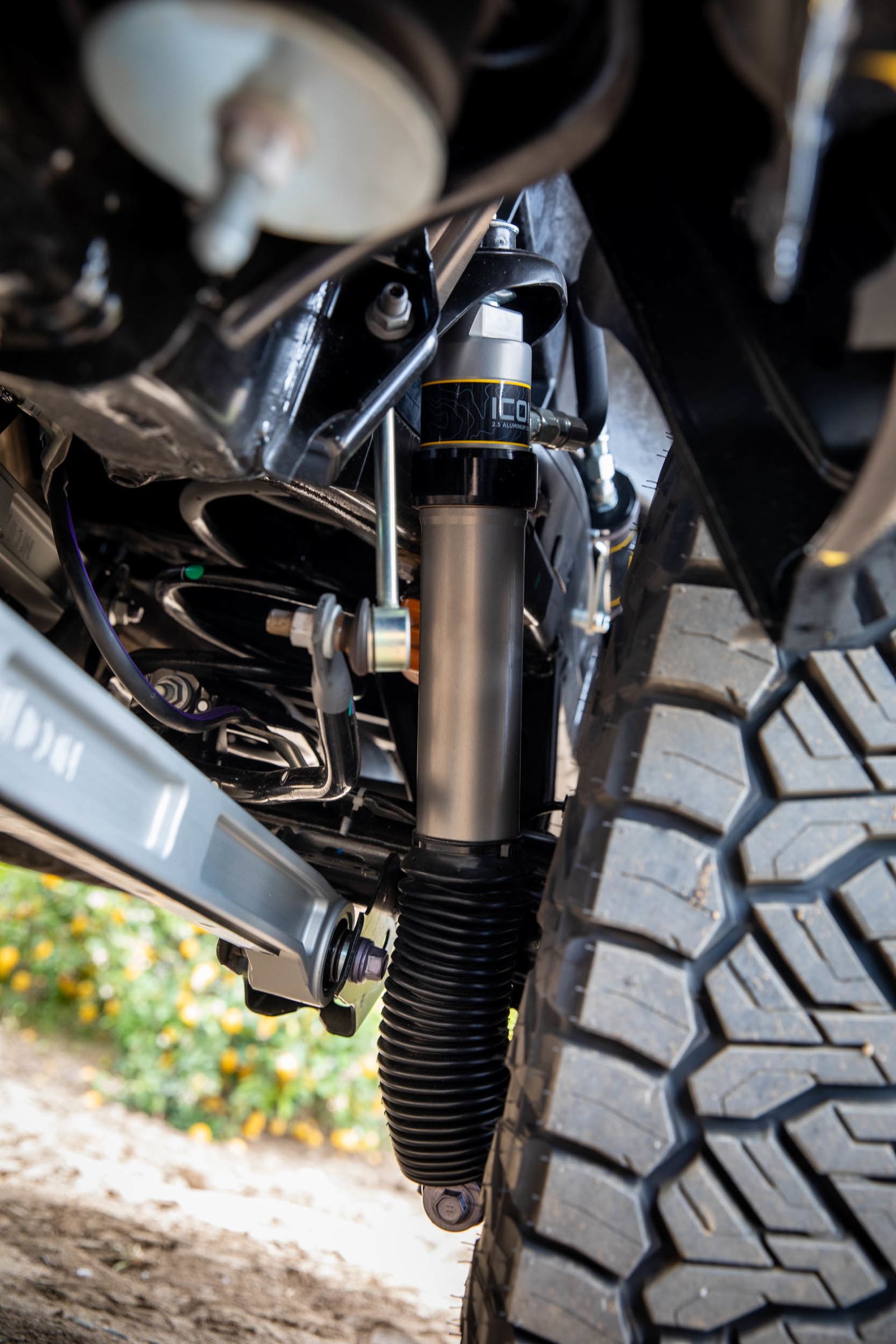 ICON 2024-2025 Toyota Tacoma, 0-1” Lift, Rear, V.S. 2.5 Aluminum Series Shock Absorbers, Remote Reservoir w/ CDXS, Pair