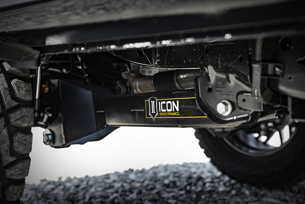 ICON 2023-2025 Ford F-250/F-350 Super Duty 4WD, 2.5-3" Lift, Stage 4 Coilover Conversion System with Radius Arms